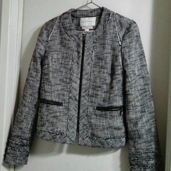 Banana Republic Jackets & Blazers - 4 x $25 Banana Republic tweed jacket size 4 business casual preppy career